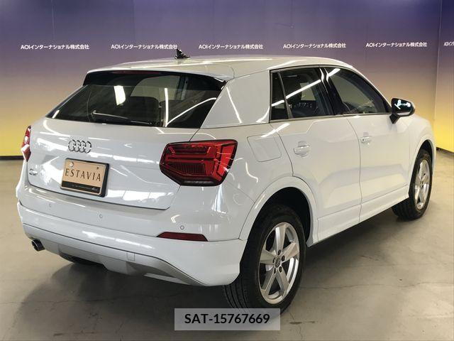Audi Q2 2019-10 371767-9