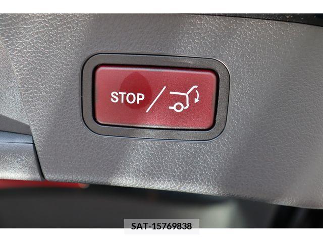 Mercedes Benz GLA-CLASS 2017-01 200259-13