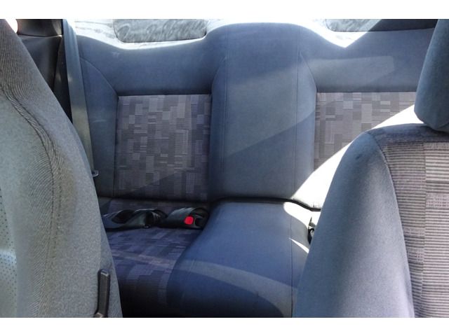 Nissan SKYLINE COUPE 1996-06 10992-5