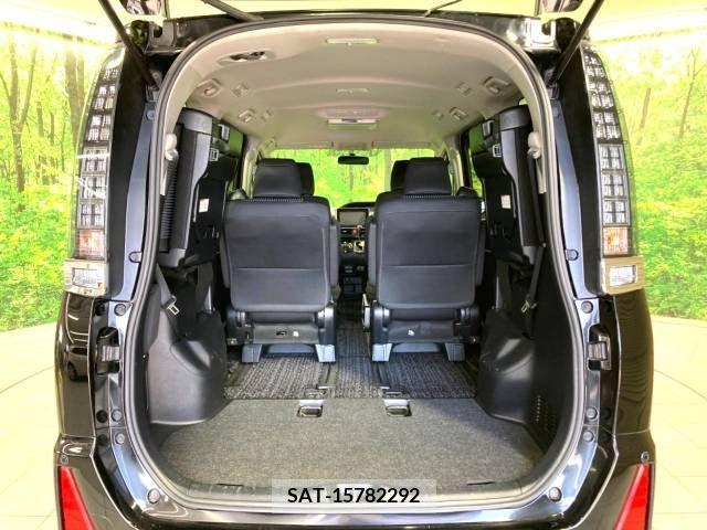 Toyota VOXY 2014-06 288874-10