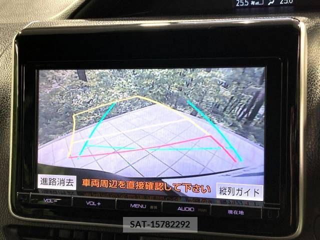 Toyota VOXY 2014-06 288874-4