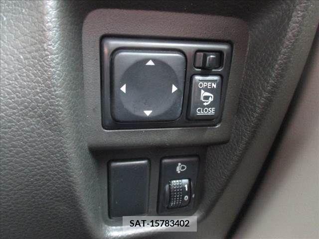 Nissan CUBE 2010-01 216099-22