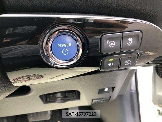 Toyota PRIUS 2016-10 322381-18