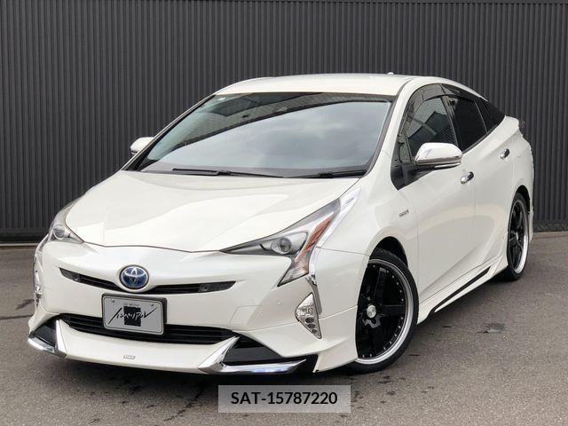 Toyota PRIUS 2016-10 322381-0