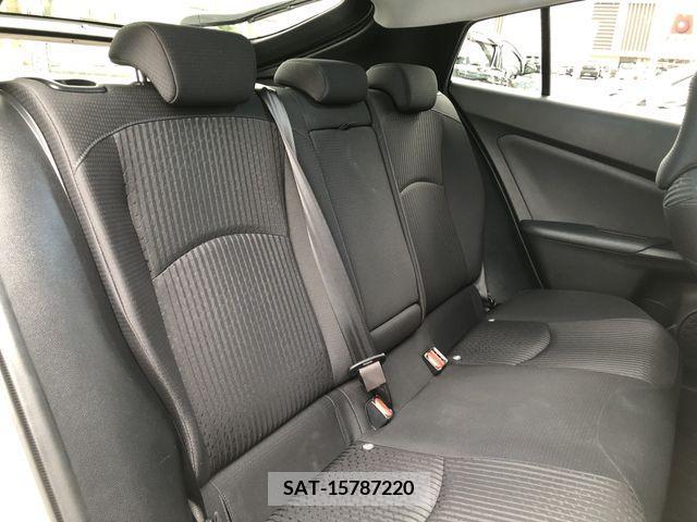 Toyota PRIUS 2016-10 322381-12