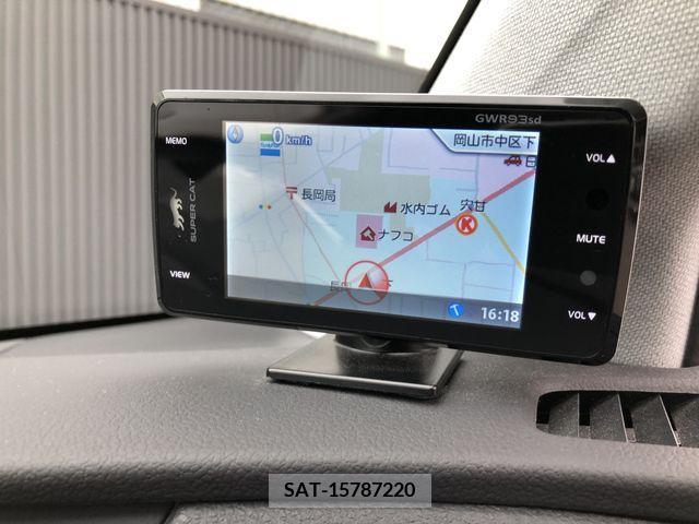 Toyota PRIUS 2016-10 322381-20