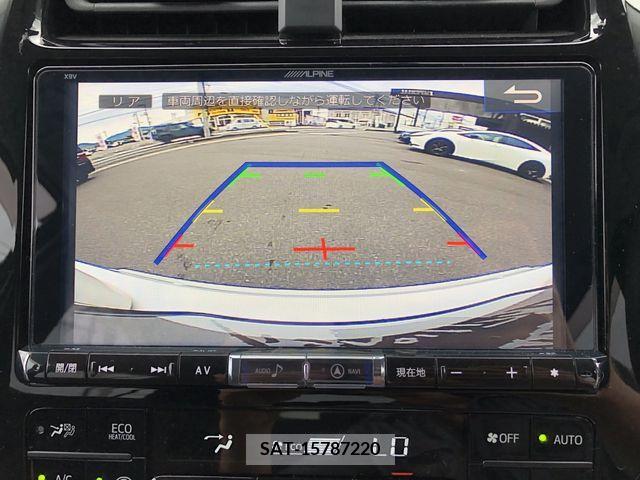 Toyota PRIUS 2016-10 322381-17