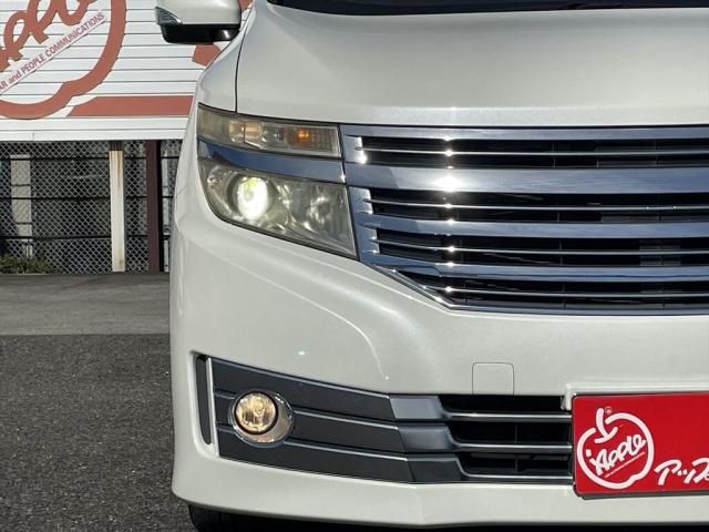Nissan ELGRAND 2011-03 185823-19