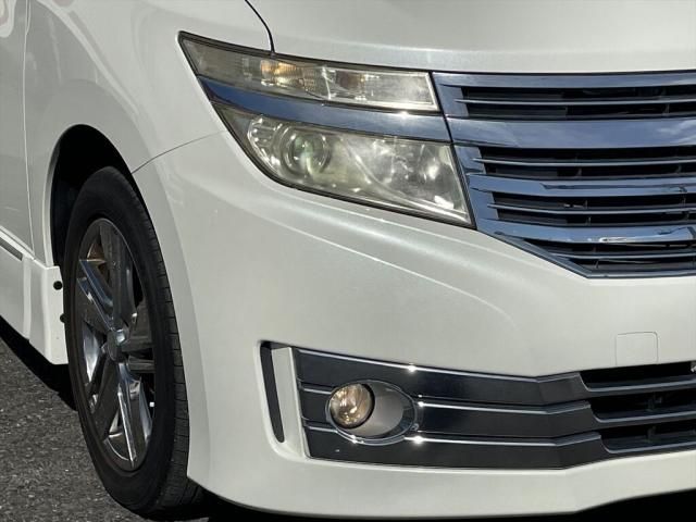 Nissan ELGRAND 2011-03 185823-21