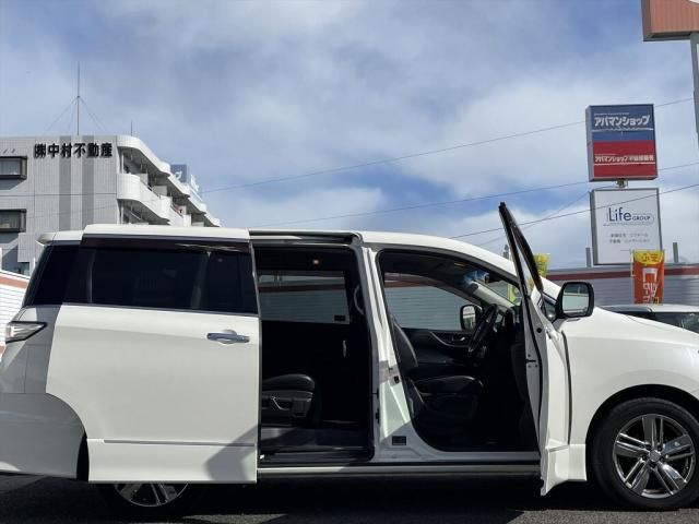 Nissan ELGRAND 2011-03 185823-26