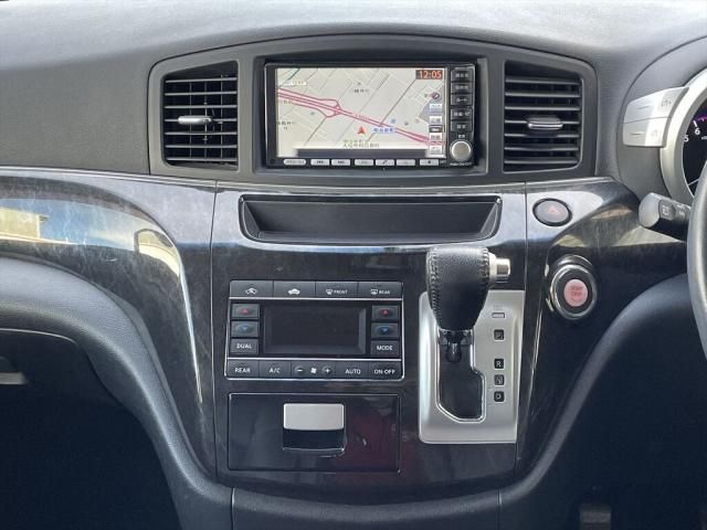 Nissan ELGRAND 2011-03 185823-29