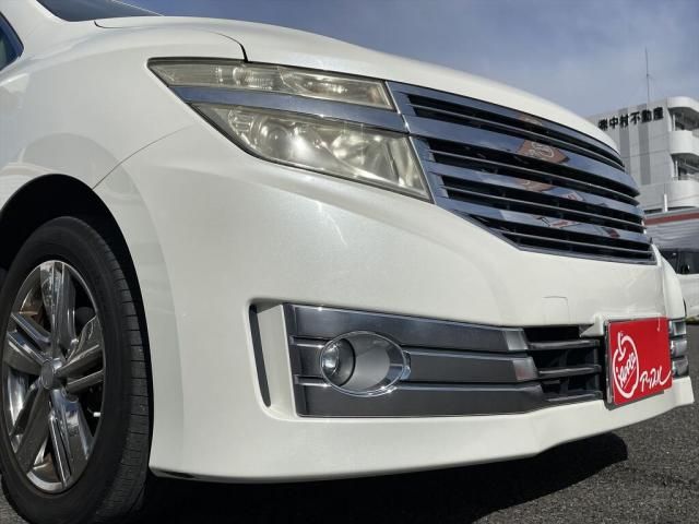 Nissan ELGRAND 2011-03 185823-13