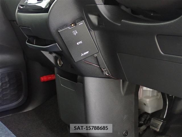 Nissan ROOX 2022-04 388469-14