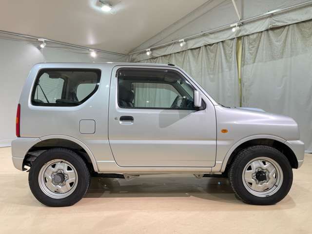 Suzuki JIMNY 2010-07 7641-7