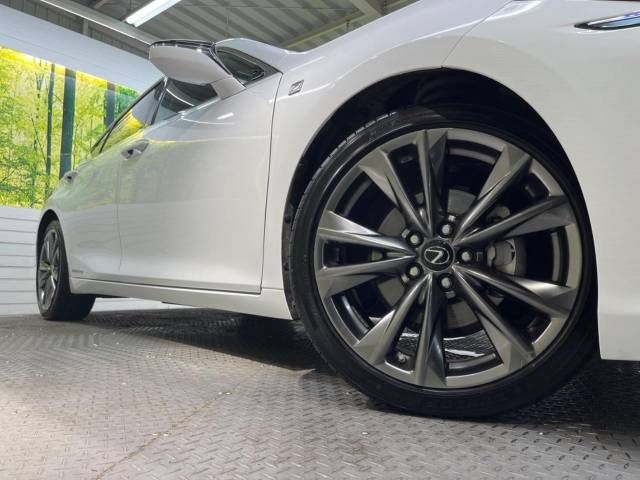 Lexus ES 2019-01 6940-12