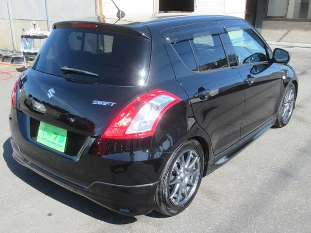 Suzuki SWIFT 2010-10 15251-8