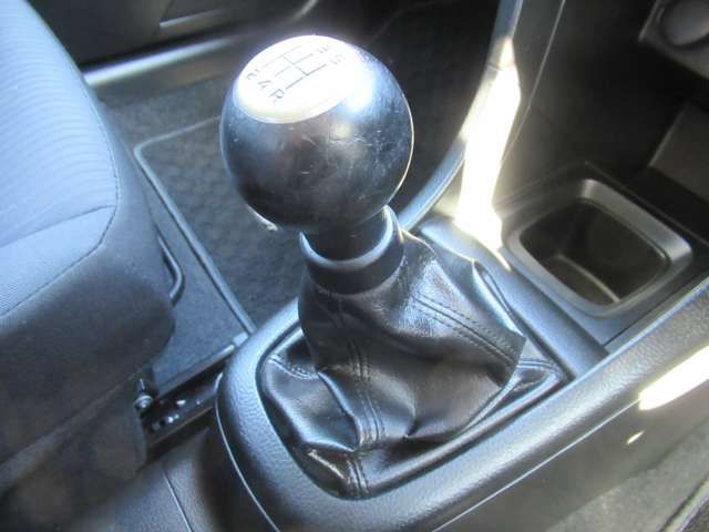 Suzuki SWIFT 2010-10 15251-1