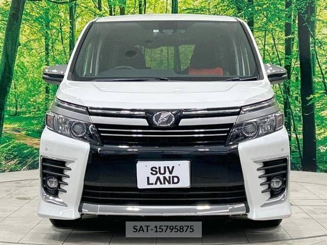 Toyota VOXY 2017-06 243976-14
