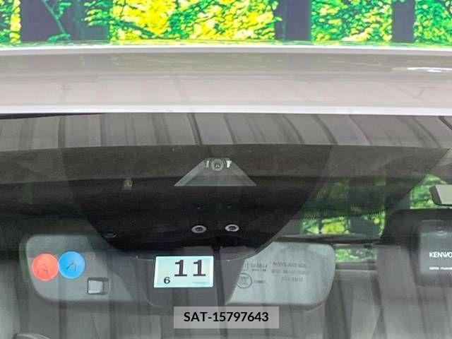 Mazda CX-30 2021-11 295605-2