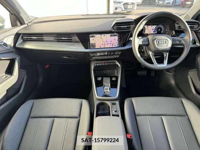 Audi A3 2023-11 261399-7