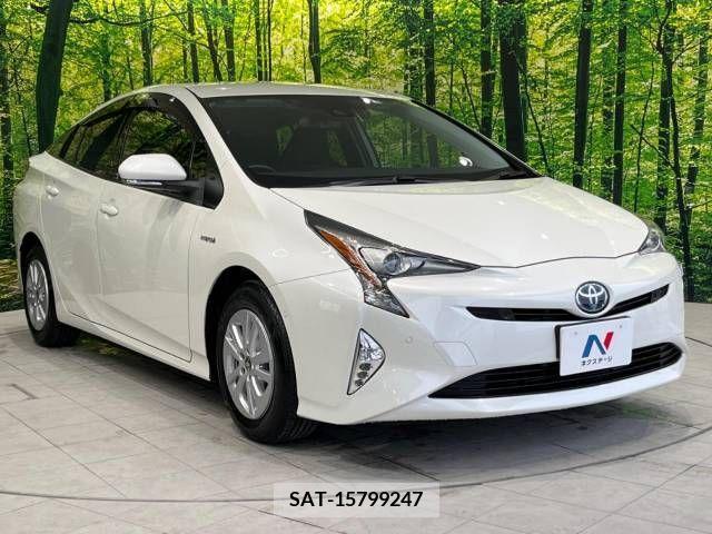 Toyota PRIUS 2018-03 372801-16