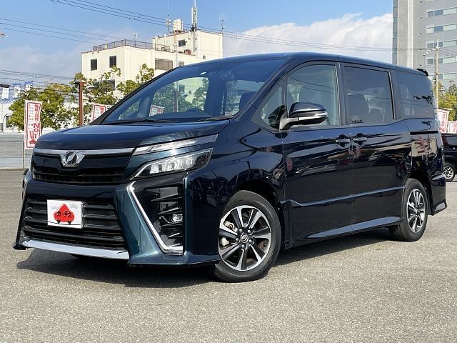 Toyota VOXY 2017-07 185244-0