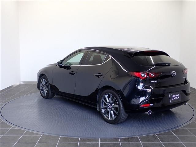 Mazda MAZDA3 2021-11 196524-7