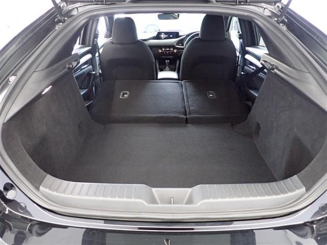 Mazda MAZDA3 2021-11 196524-25