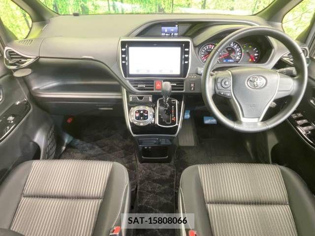Toyota VOXY 2019-03 291032-1