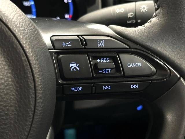 Toyota YARIS CROSS 2023-01 22570-4