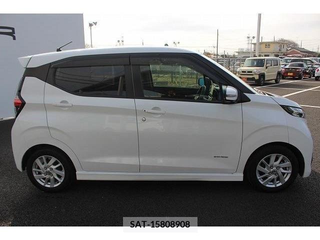 Nissan DAYZ 2019-09 204522-7
