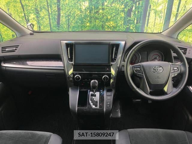 Toyota ALPHARD 2018-03 216770-1