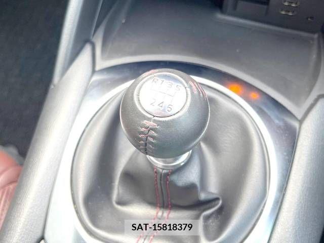 Mazda ROADSTER 2018-02 283519-2