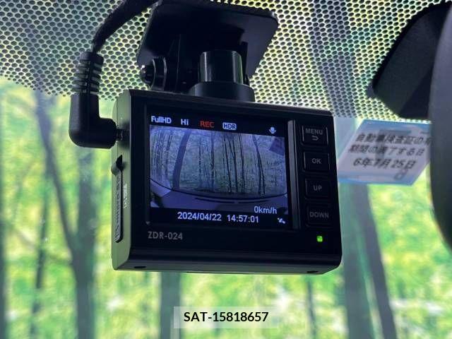 Toyota AQUA 2013-07 314145-6