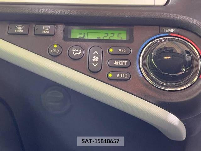 Toyota AQUA 2013-07 314145-18
