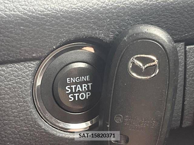 Mazda FLAIR CROSSOVER 2015-05 348411-5