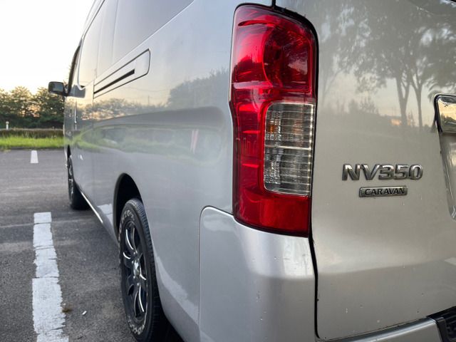 Nissan NV350 Caravan 2012-08 5101-17