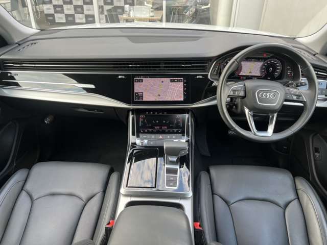 Audi Q8 2019-09 192852-7