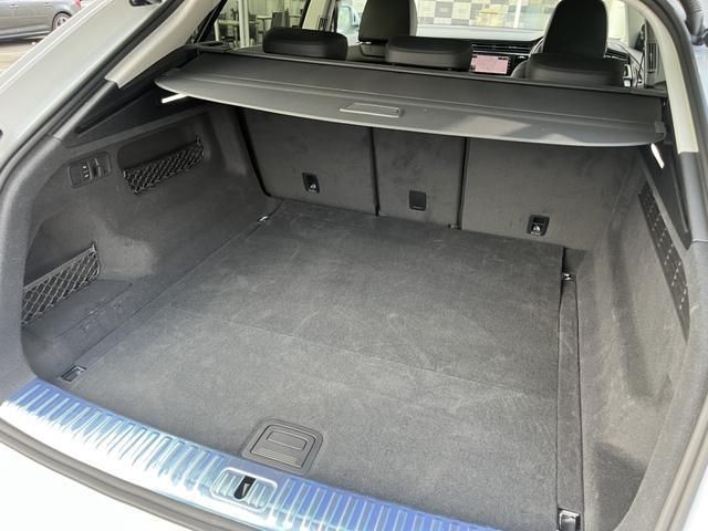 Audi Q8 2019-09 192852-20