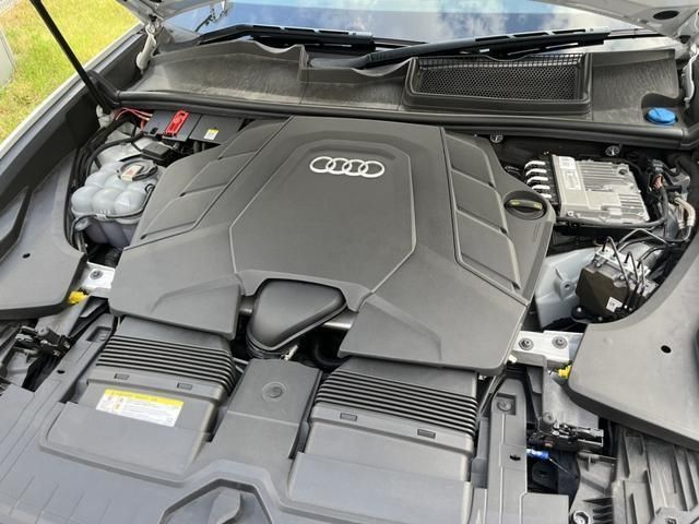 Audi Q8 2019-09 192852-21