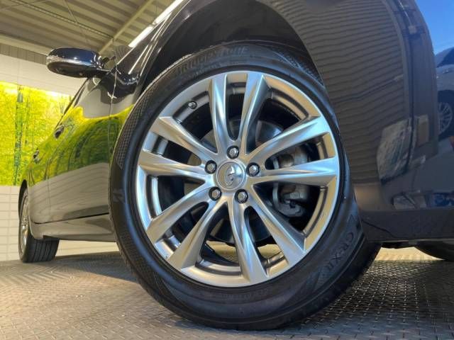 Nissan FUGA 2017-07 26799-13
