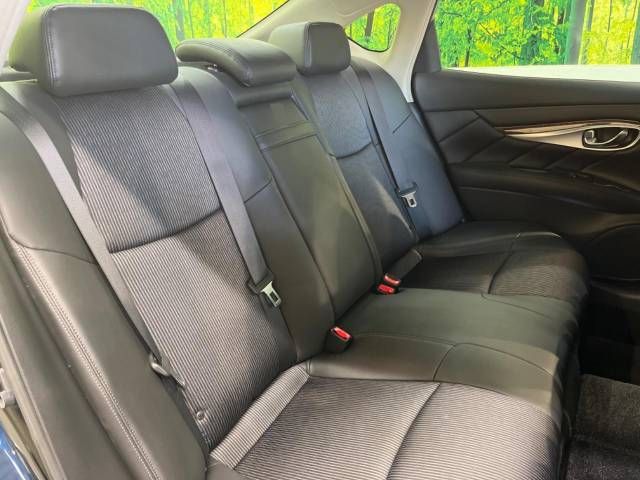 Nissan FUGA 2017-07 26799-9