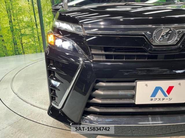 Toyota VOXY 2018-11 225190-13