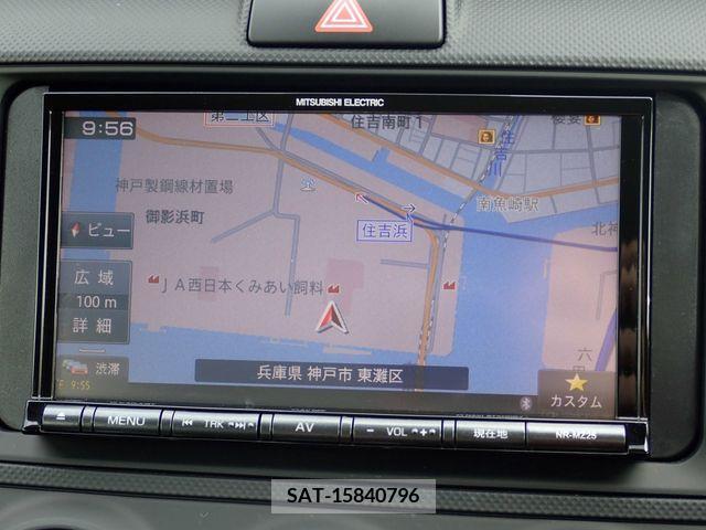 Toyota COROLLA AXIO 2019-01 208725-4