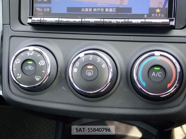 Toyota COROLLA AXIO 2019-01 208725-9