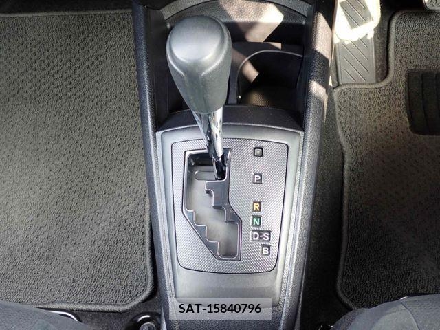 Toyota COROLLA AXIO 2019-01 208725-11