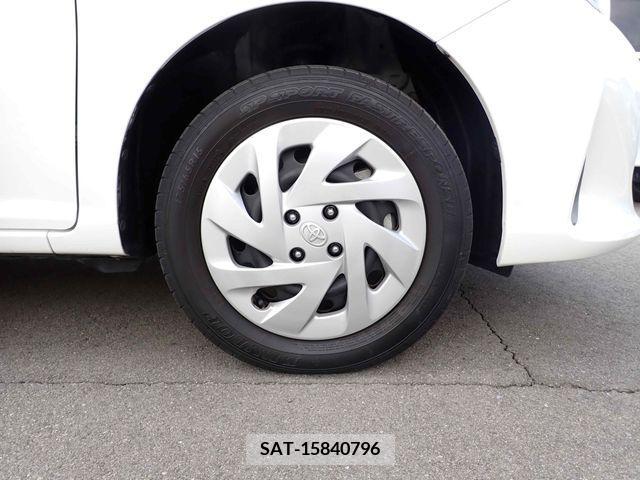 Toyota COROLLA AXIO 2019-01 208725-18