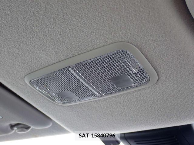 Toyota COROLLA AXIO 2019-01 208725-23