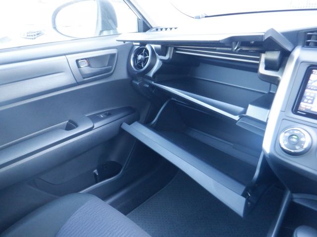 Toyota COROLLA FIELDER 2017-09 6277-4