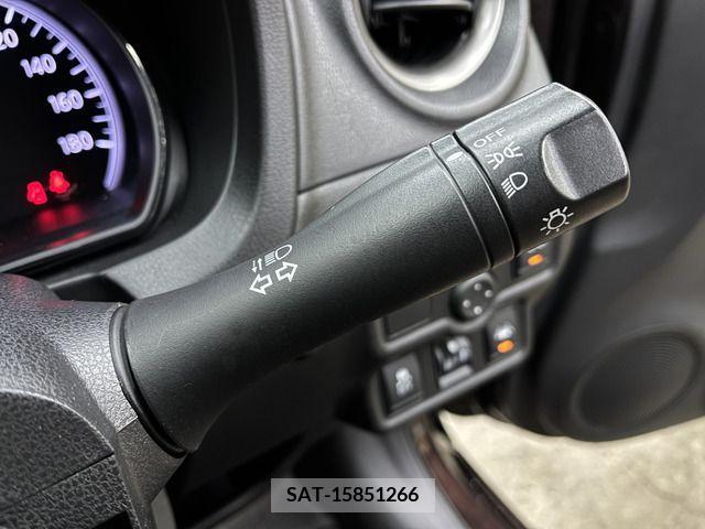 Nissan NOTE 2015-01 222540-19